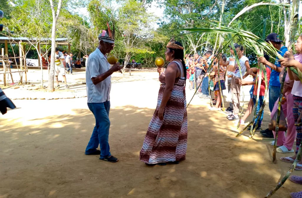 Pueblos indígenas en riesgo por pérdida de tradiciones y lengua