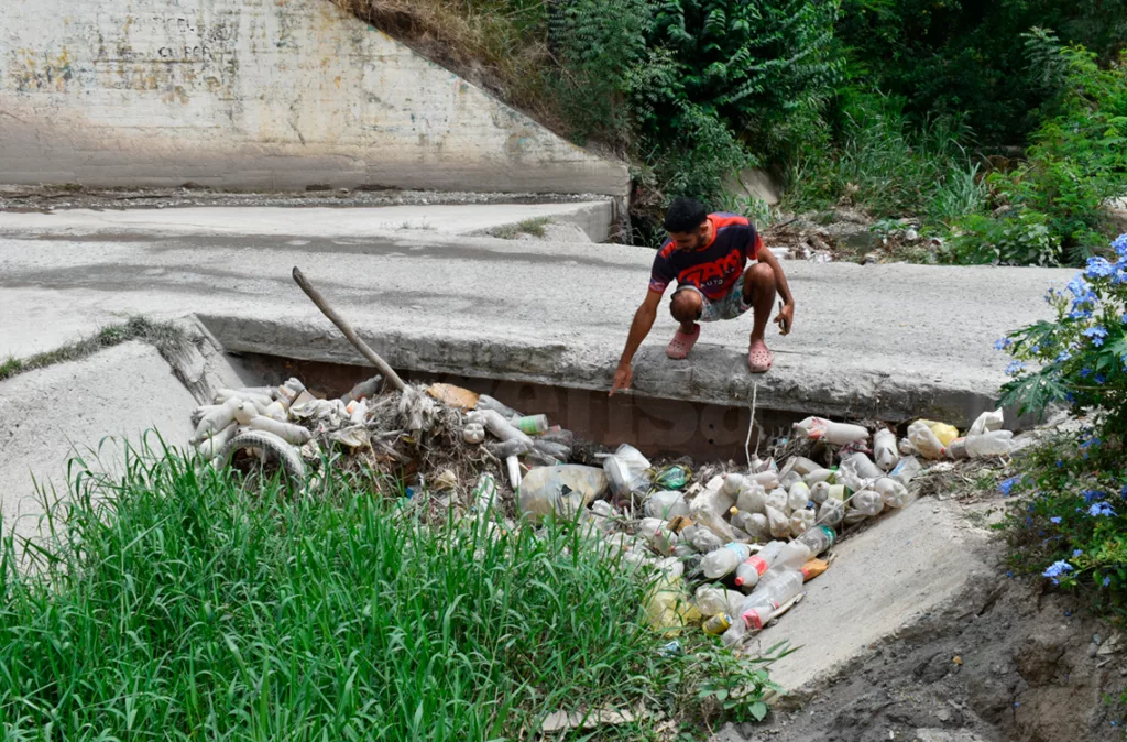 Vecinos de la Ruezga Norte transforman problemas en oportunidades