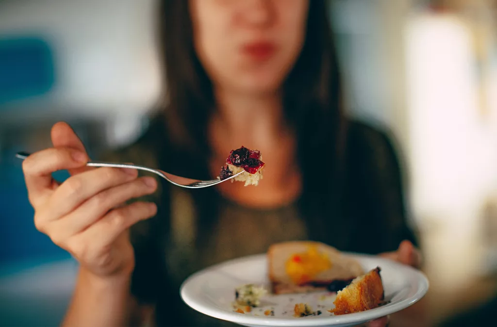 Adolescentes son los más afectados por trastornos alimenticios como anorexia, bulimia y obesidad