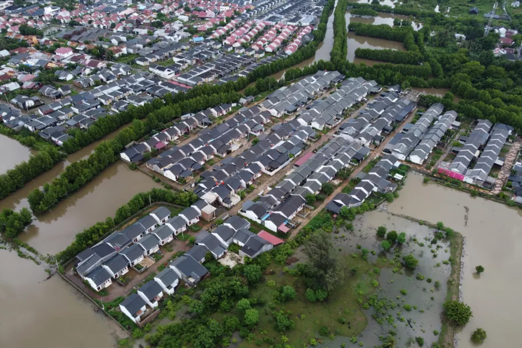 Inundaciones en el sur y este de Asia dejan al menos 375 fallecidos y millones de afectados