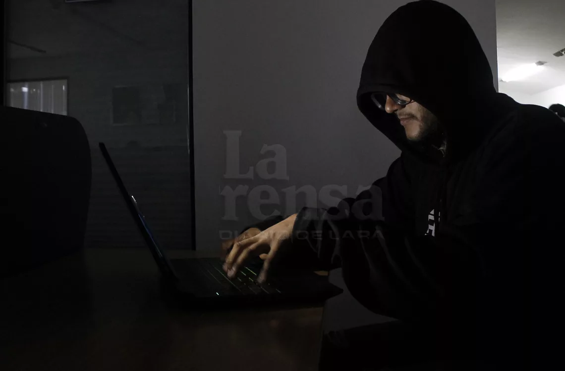 Delincuentes cibernéticos “pescan” a sus víctimas con anuncios en internet Delincuentes cibernéticos “pescan” a sus víctimas con anuncios en internet