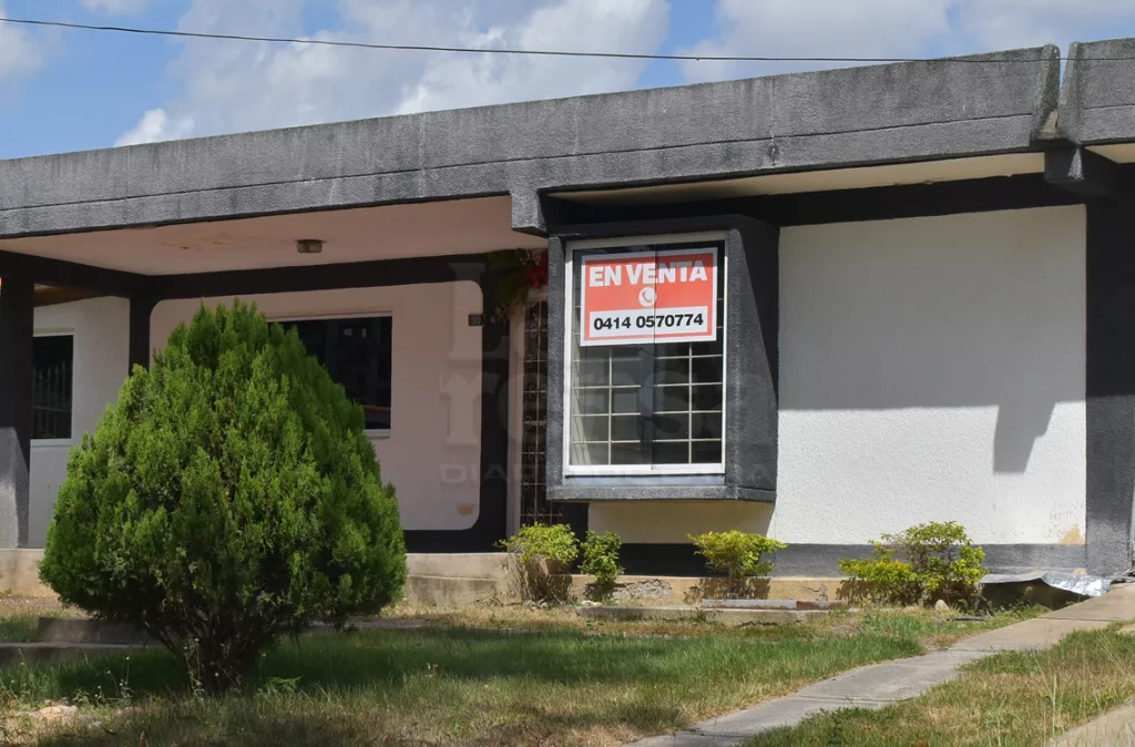 Inversiones se centran en comercios de servicios y bienes raíces