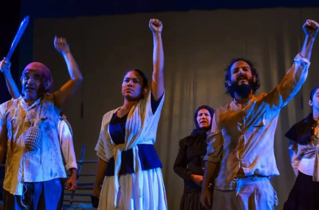 Artistas utilizan el teatro para sensibilizar a nuevas generaciones