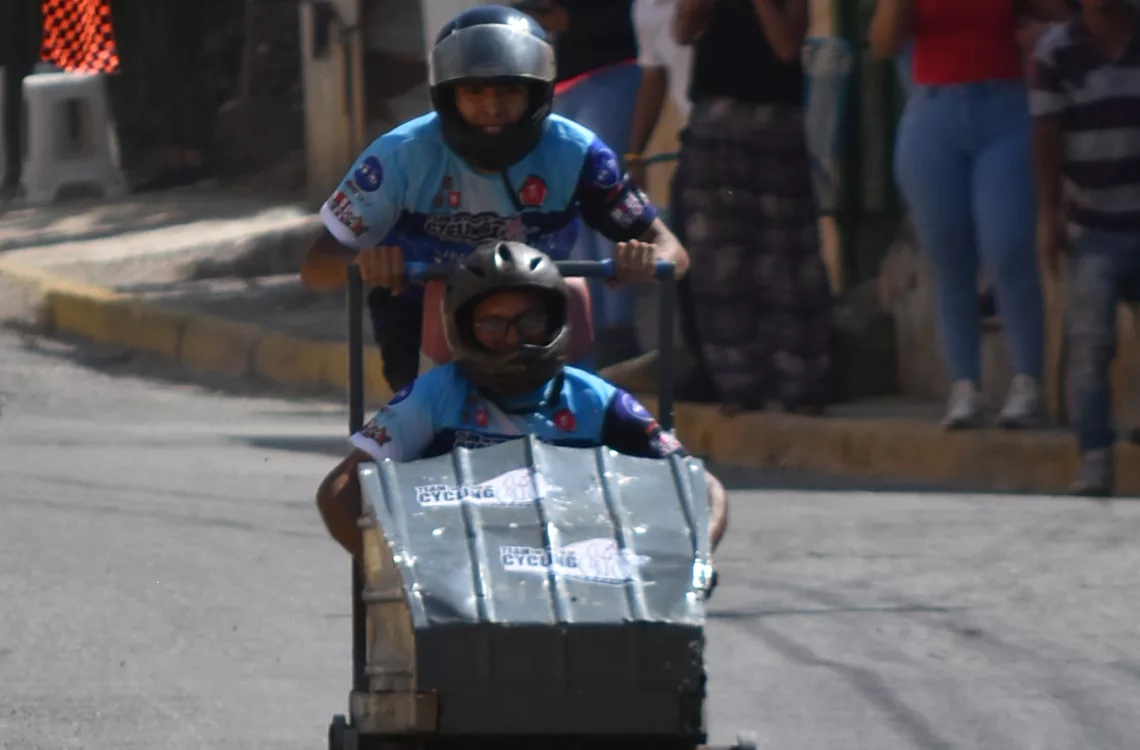 San Benito celebra la XV Válida Anual de Carritos de Rolinera