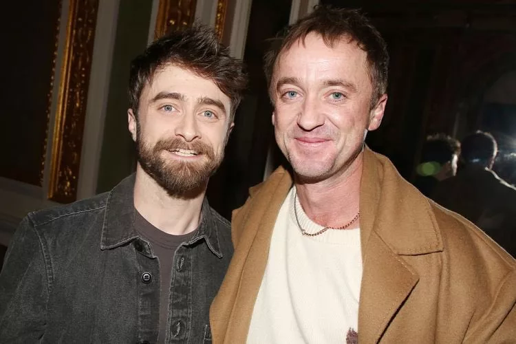 De Hogwarts a Broadway: Daniel Radcliffe y Tom Felton se reúnen 24 años después del inicio de la saga