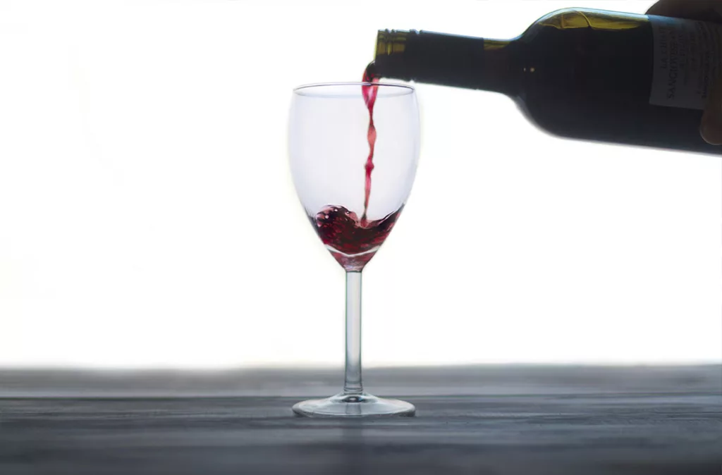 Ponche crema y vino dominan el sector licorero en la temporada navideña