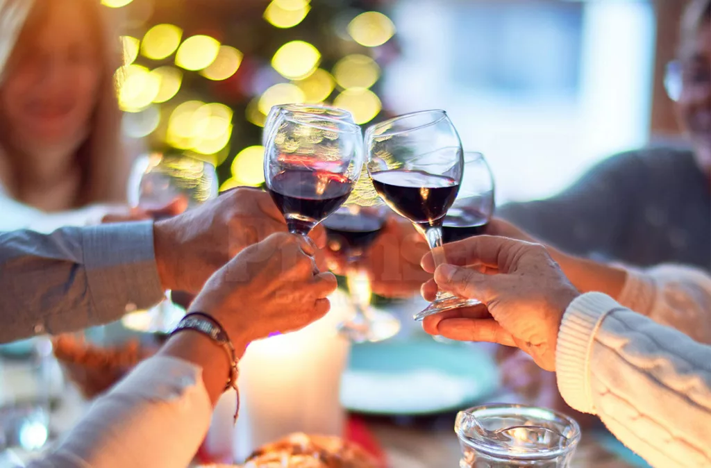 Médicos advierten de los riesgos de los excesos de fin de año en el consumo de calorías