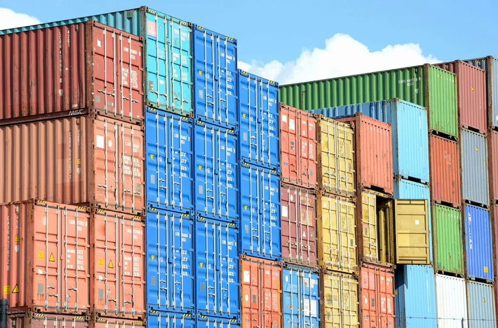 Especialistas señalan que deben reducirse los costos para exportar