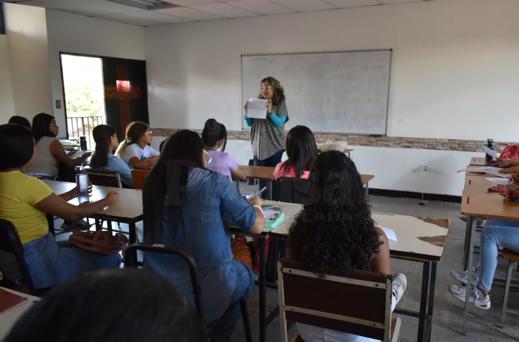 Día del profesor universitario: Compromiso y mística los mantiene en las aulas