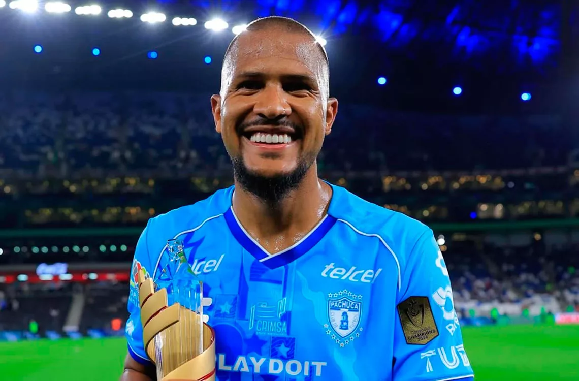 Salomón Rondón se va del Real Oviedo para regresar al Pachuca