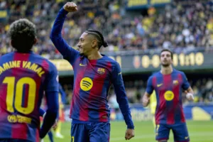 El Barcelona se impone en el liderato de La Liga tras último partido del año