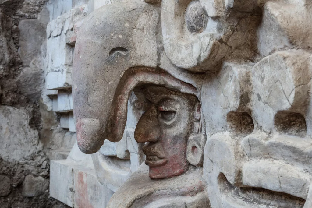 Hallazgo histórico en México: localizan tumba zapoteca de 1,400 años de antigüedad