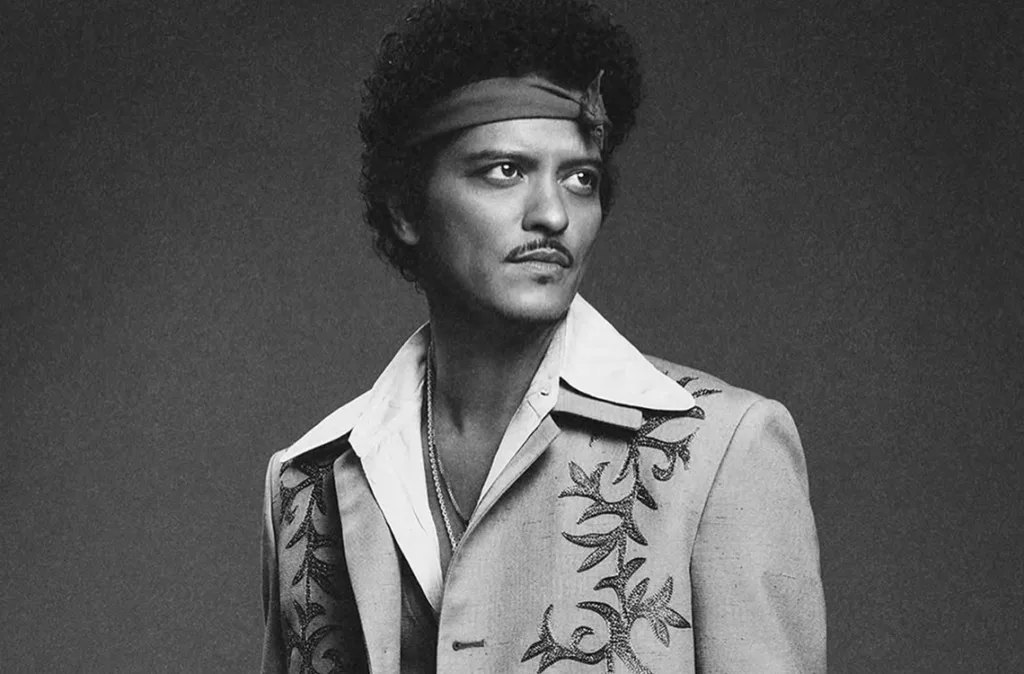 Bruno Mars revela "The Romantic"