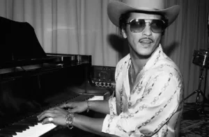 Bruno Mars revela "The Romantic"