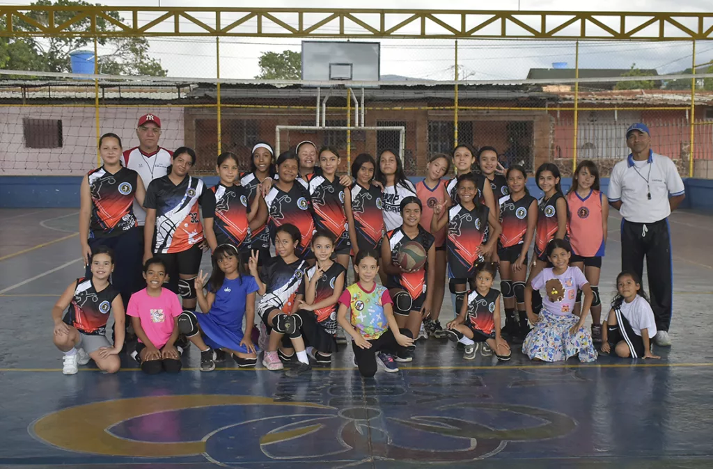 Club Lara promueve el voleibol en el oeste de Barquisimeto
