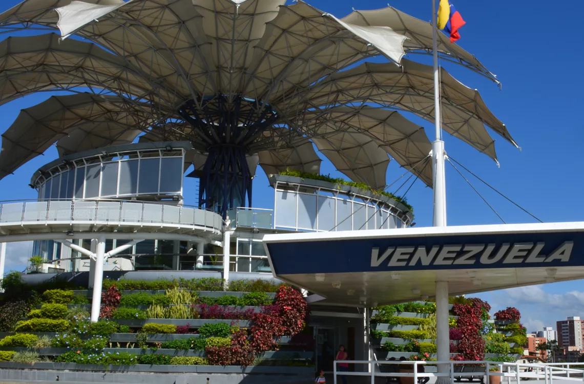 Fundación Fruto Vivas se mantiene firme en la enseñanza de la ecoarquitectura Fundación Fruto Vivas se mantiene firme en la enseñanza de la ecoarquitectura