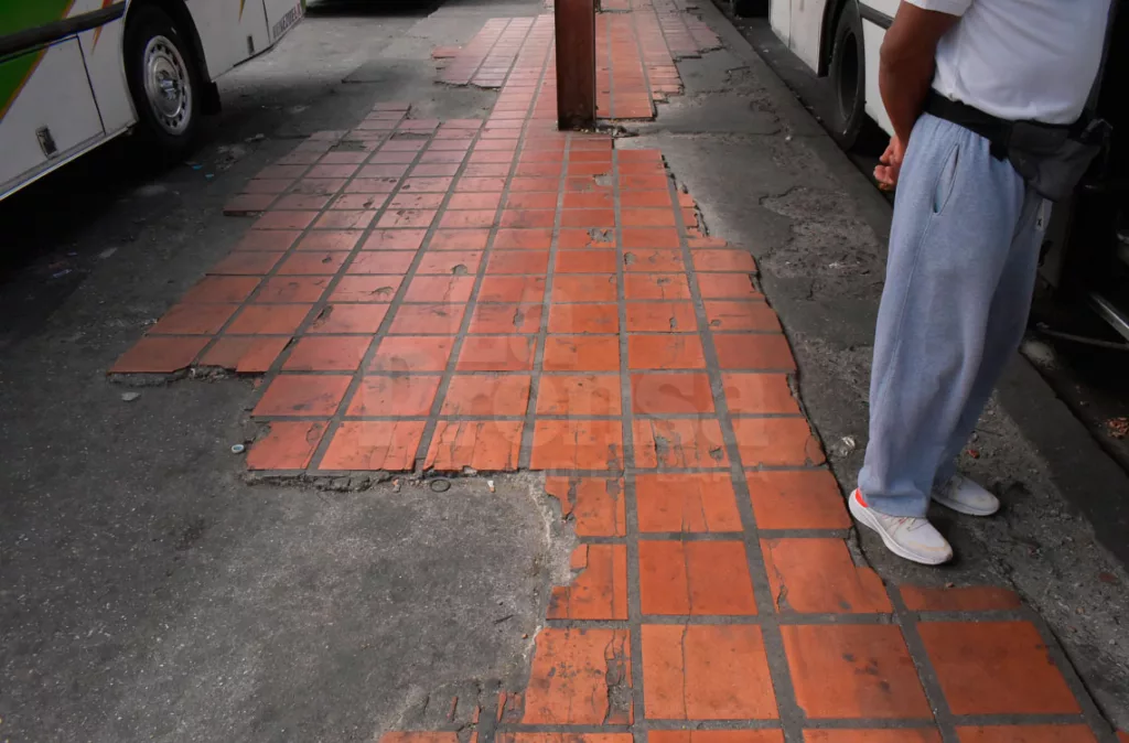 Choferes piden mejorar los andenes del terminal de Barquisimeto