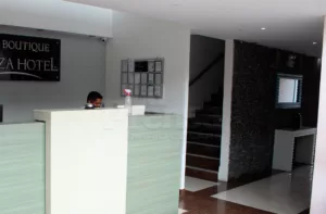 Cortulara: Hoteles y restaurantes de cumplir Ley de Turismo