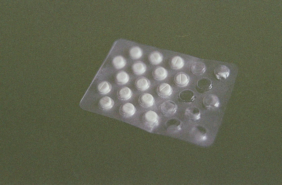 Organizaciones independientes y pacientes denuncian irregularidad en la distribución y entrega de estos tratamientos inmunosupresores.