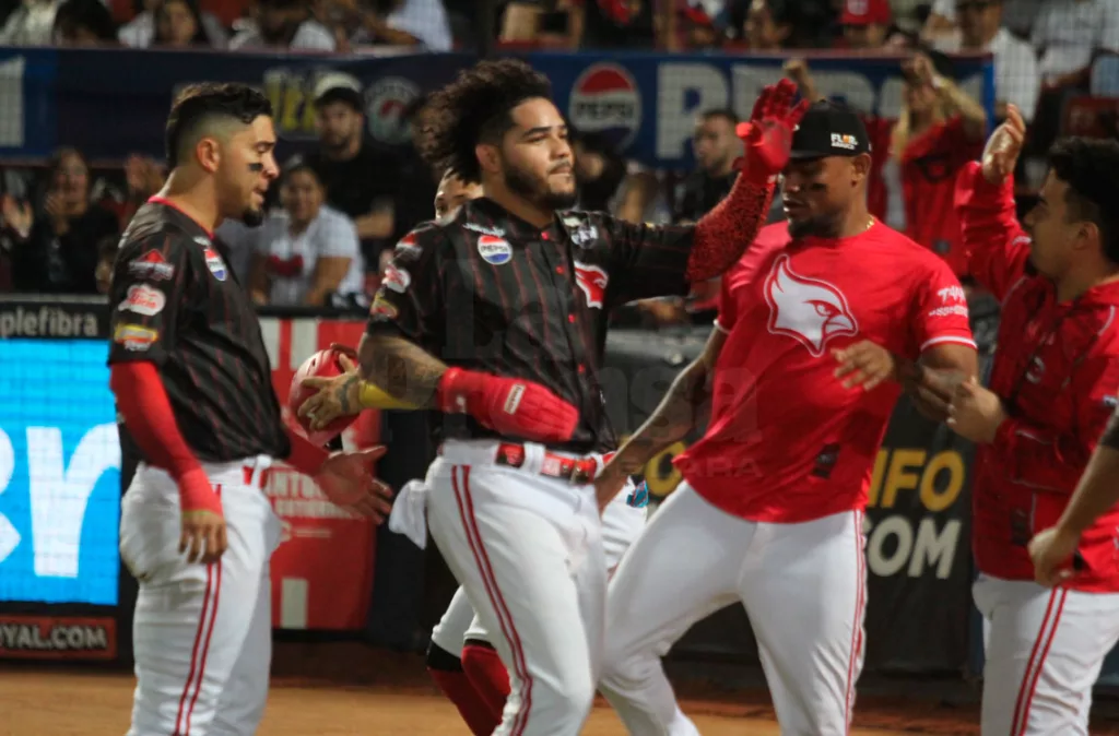 El caroreño Yohendrick Piñango dominó en la LVBP durante diciembre