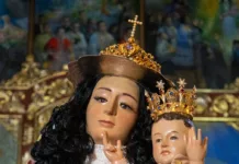 Vestida de historia y de fe: La Divina Pastora ya lleva el traje que la acompañará este 14 de enero