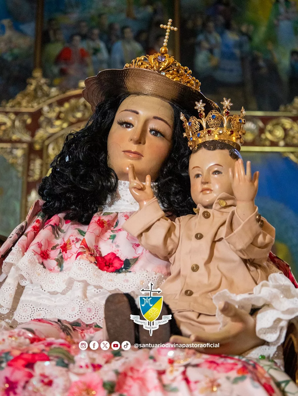 Vestida de historia y de fe: La Divina Pastora ya lleva el traje que la acompañará este 14 de enero