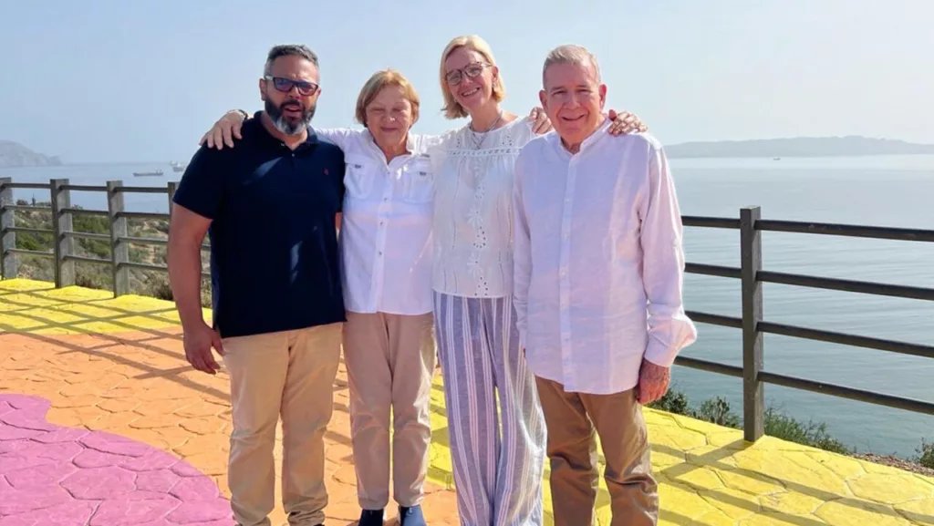 Excarcelan a Rafael Tudares, yerno de Edmundo González, tras permanecer 380 días detenido