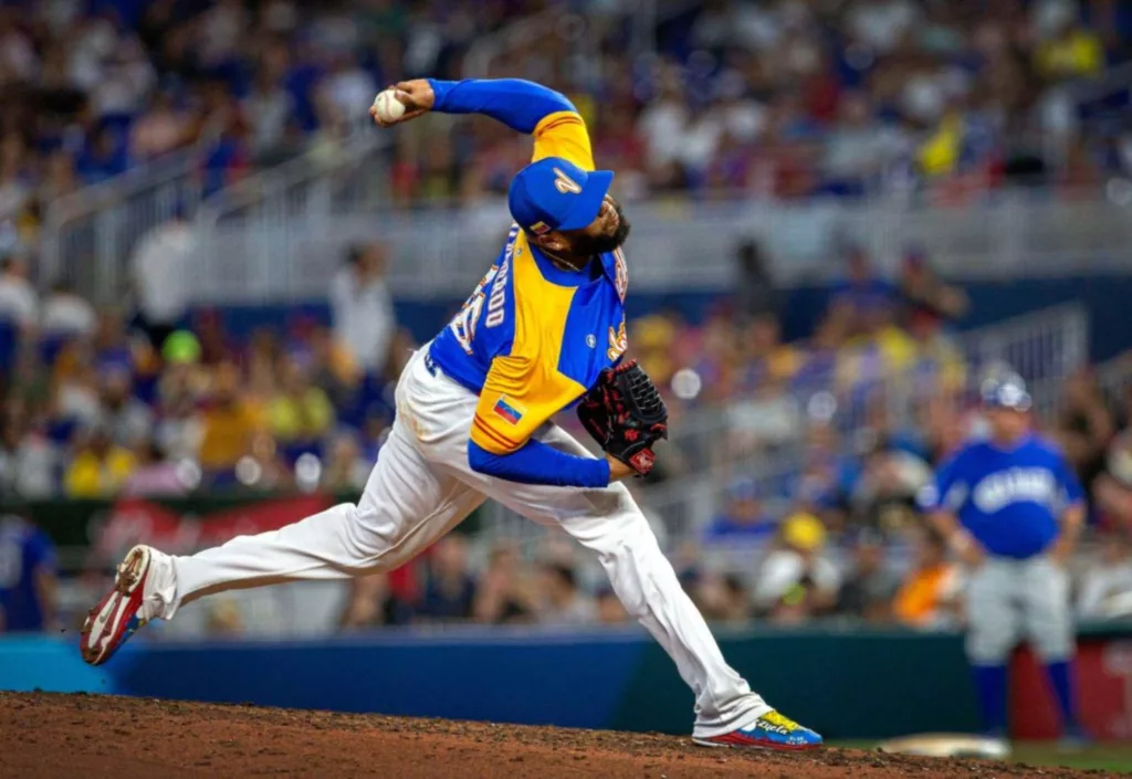 Venezuela con tres bajas para el Clásico Mundial de Béisbol: Alvarado, Mosqueda y López