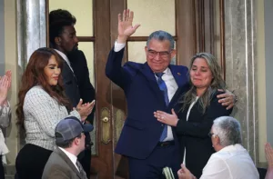 Enrique Márquez como invitado de honor durante el discurso del Estado de la Unión