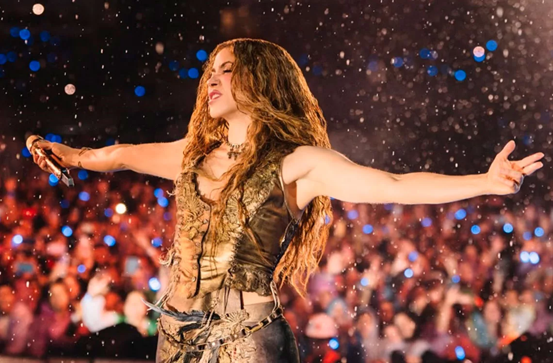 Shakira en las Pirámides de Guiza: Su regreso a Egipto tras 19 años con un histórico concierto