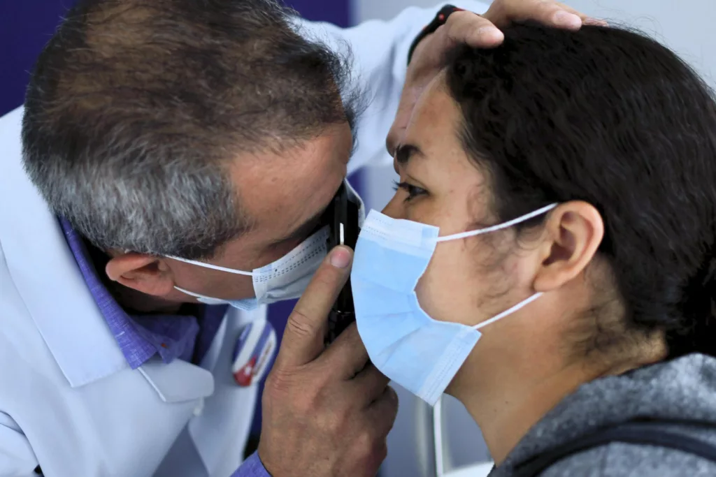 Médicos llaman a compartir información de la fiebre amarilla para no repetir la situación de la Covid-19