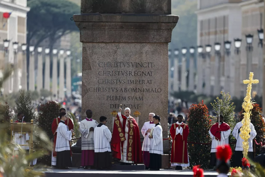 El papa León XIV clama por el fin de los conflictos en su primer Domingo de Ramos