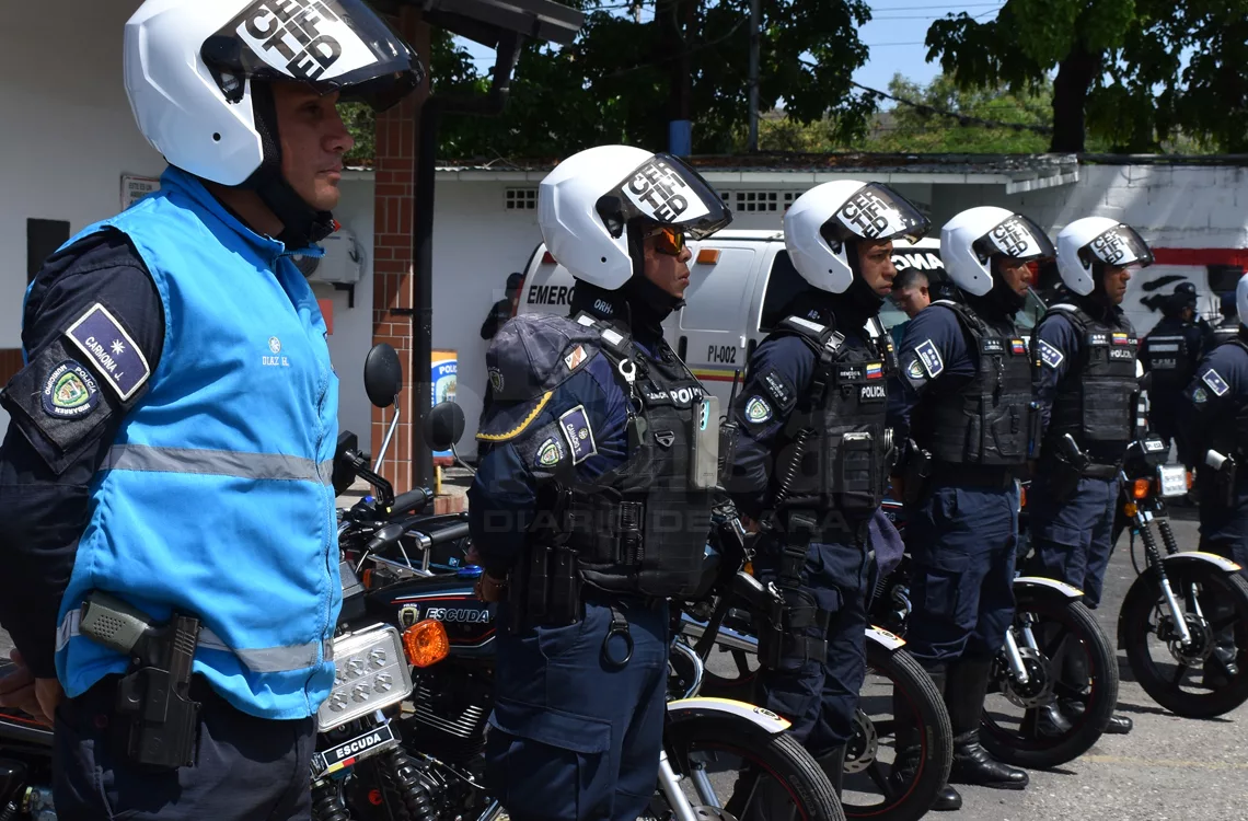 Alcaldía de Iribarren fortalece patrullaje preventivo con entrega de motos y bicicletas