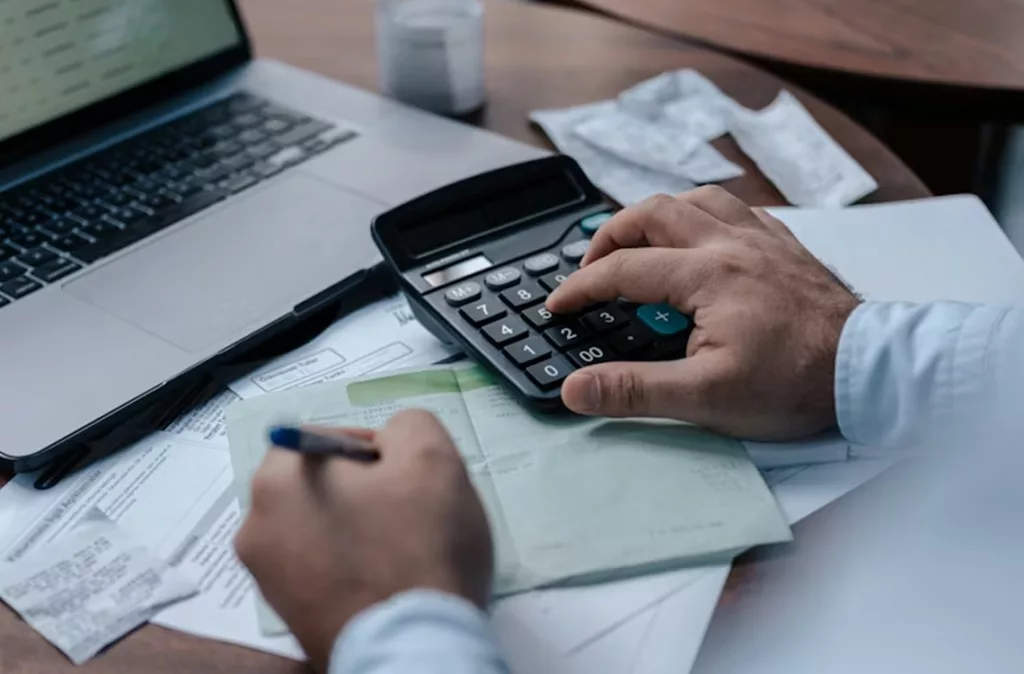 Desde 200 a 4.800 dólares es la propuesta de los gremios para un ajuste de salario