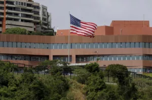 EE.UU. y Venezuela acuerdan formalmente restablecer relaciones diplomáticas