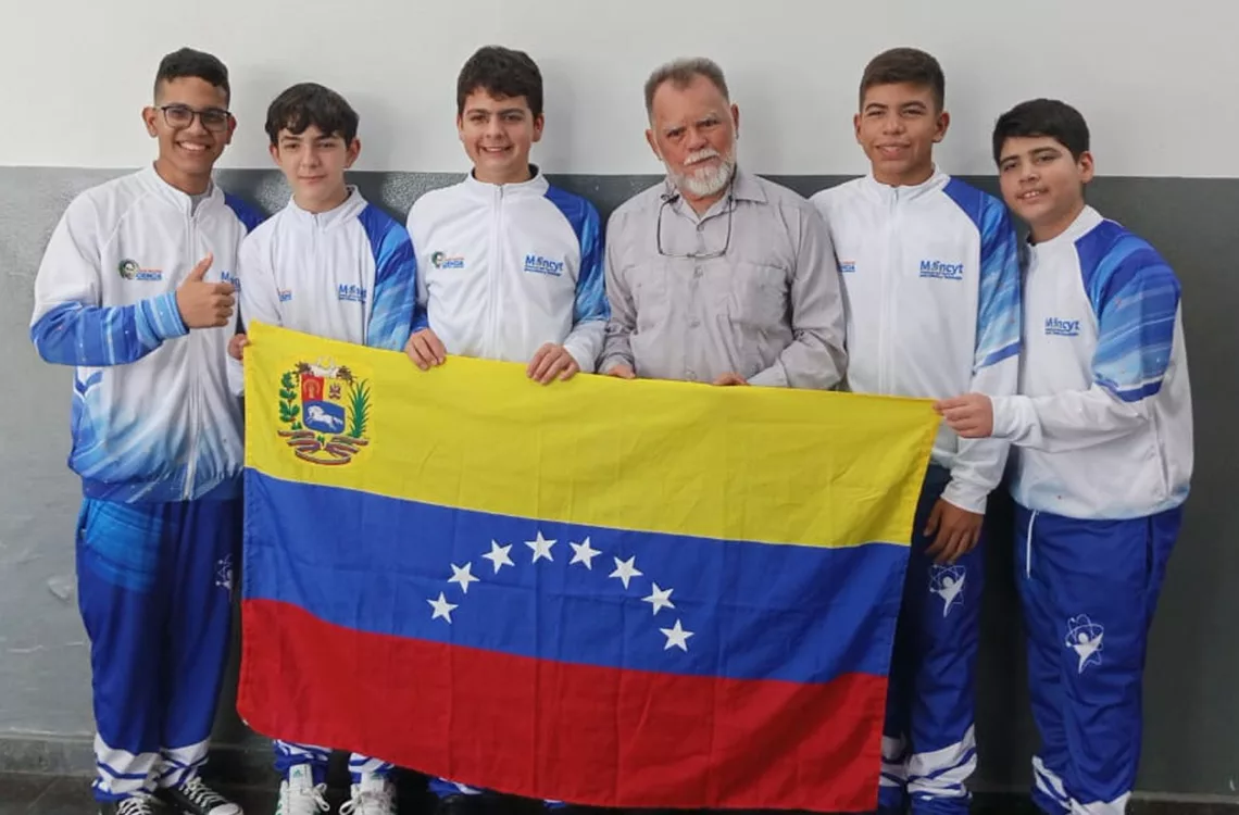 Niños venezolanos destacan desde la formación científica