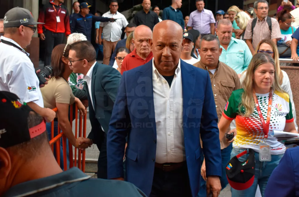 Gobernador Reyes Reyes: recibimos el 40% del presupuesto de Lara