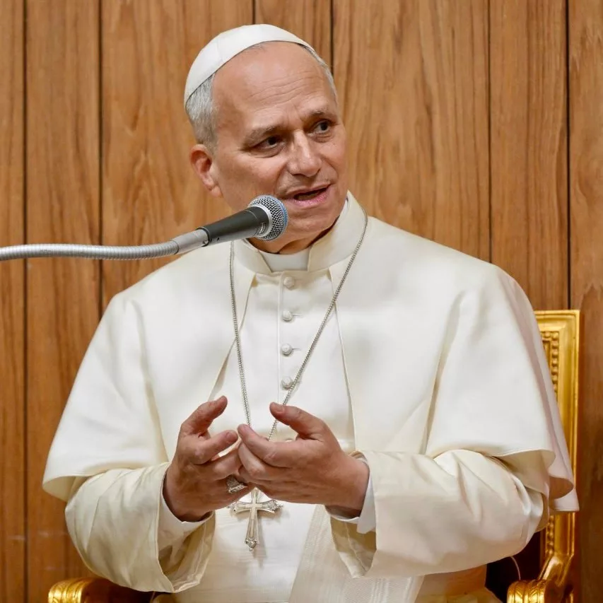 León XIV hace un llamado a la paz en el mundo y pide frenar el "espiral de violencia"