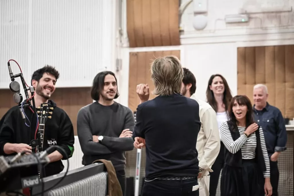 Los Mesoneros y Paul McCartney: El increíble encuentro con la leyenda de The Beattles en Abbey Road
