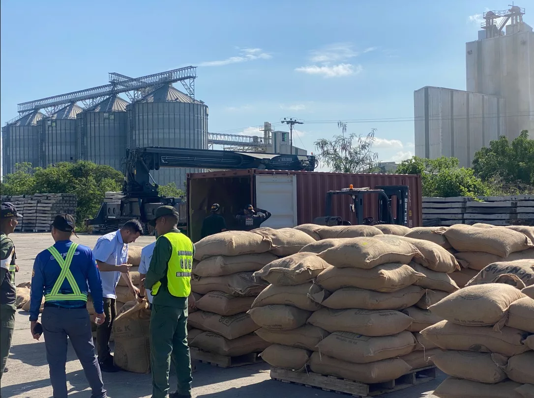 Emcoex enseña a productores de Lara a exportar con menos burocracia Emcoex enseña a productores de Lara a exportar con menos burocracia