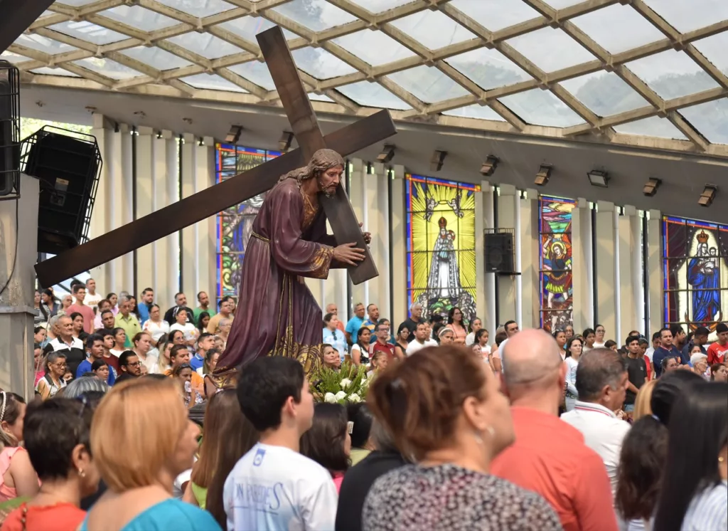 Domingo de Ramos: Una celebración que se debe recibir con caridad
