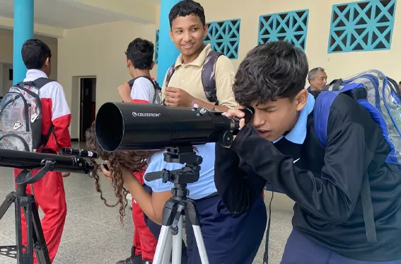 33 jóvenes larenses compiten por un pase a las Olimpiadas Nacionales de Astronomía