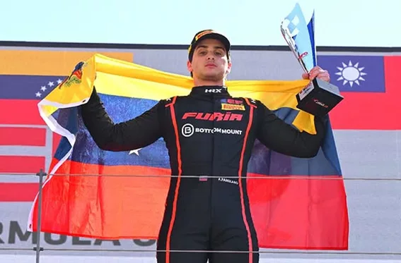 Alessandro Famularo gana en la Euroformula Open y devuelve a Venezuela al podio europeo