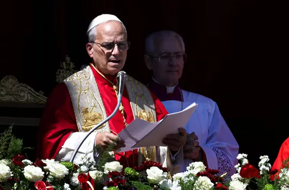 El Papa León XIV preside su primera Pascua con un mensaje global de paz