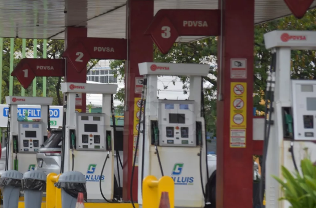 Estaciones "súper premium" tendrán modalidad mixta