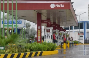 Estaciones "súper premium" tendrán modalidad mixta