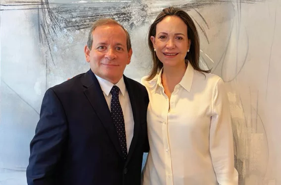Juan Pablo Guanipa y María Corina Machado se reúnen en EE. UU.