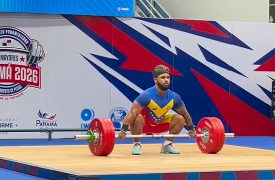Keydomar Vallenilla se corona triple campeón panamericano con récord continental