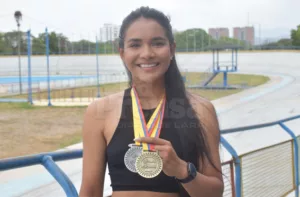 La larense Verónica Abreu suma oro y plata en la Copa América de Pista en Bogotá