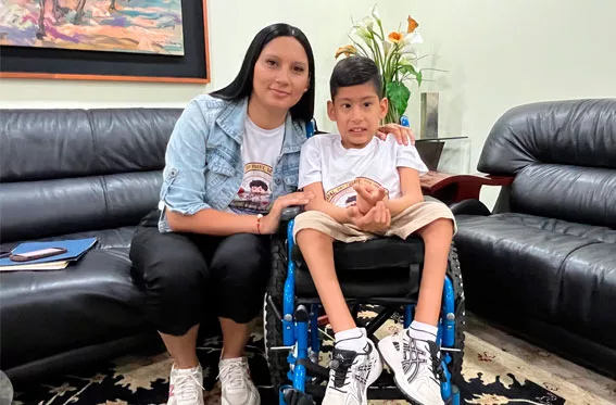 Diego Sojo Valladares, un niño que supera los límites y lucha por recuperar su movilidad
